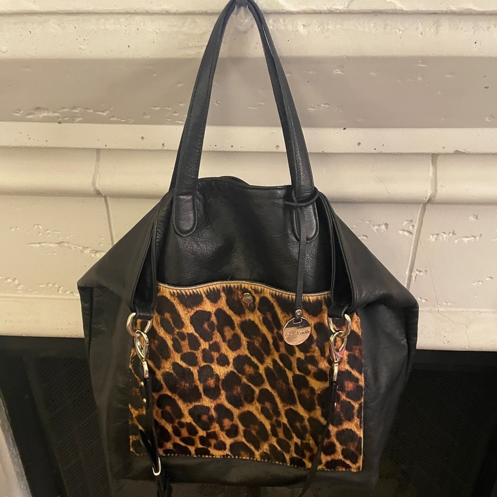 Black leather with leapord fur hobo